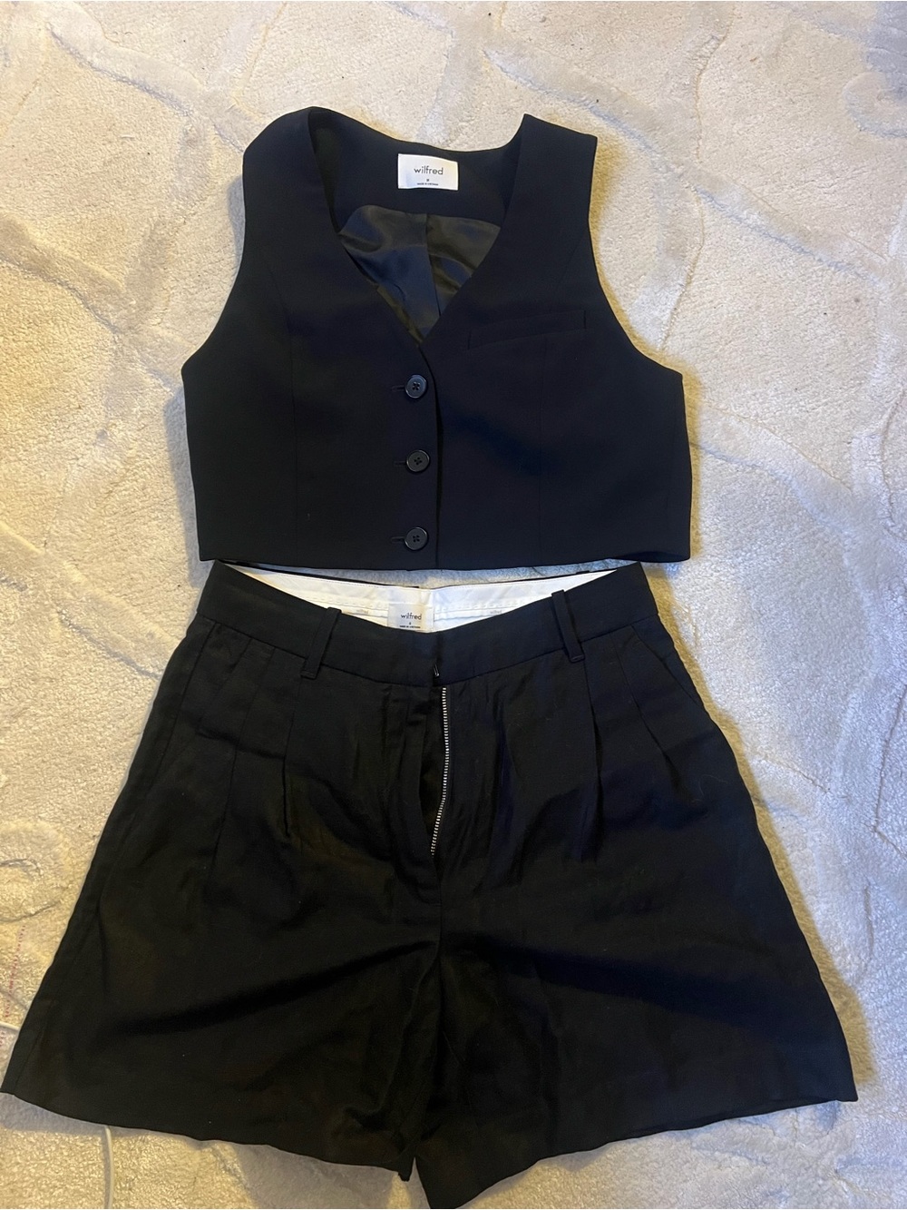 Wilfred Black Tailored High-Waist Shorts with Zip